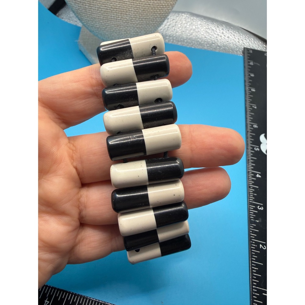 Vintage‎ Black Cream Pill Bead Stretch Bracelet Monochrome Geometric Two Tone